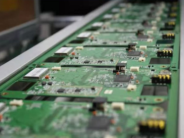 Single Sided PCB: Manufacturing, Features, and Selection