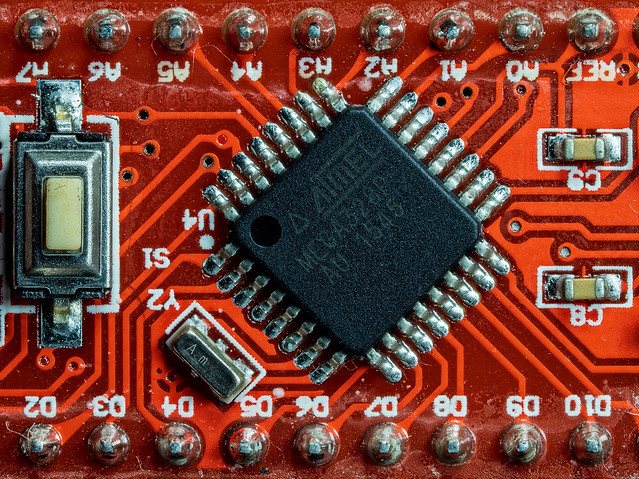 The Evolution of Microprocessors and Microcontrollers in the Semiconductor Industry